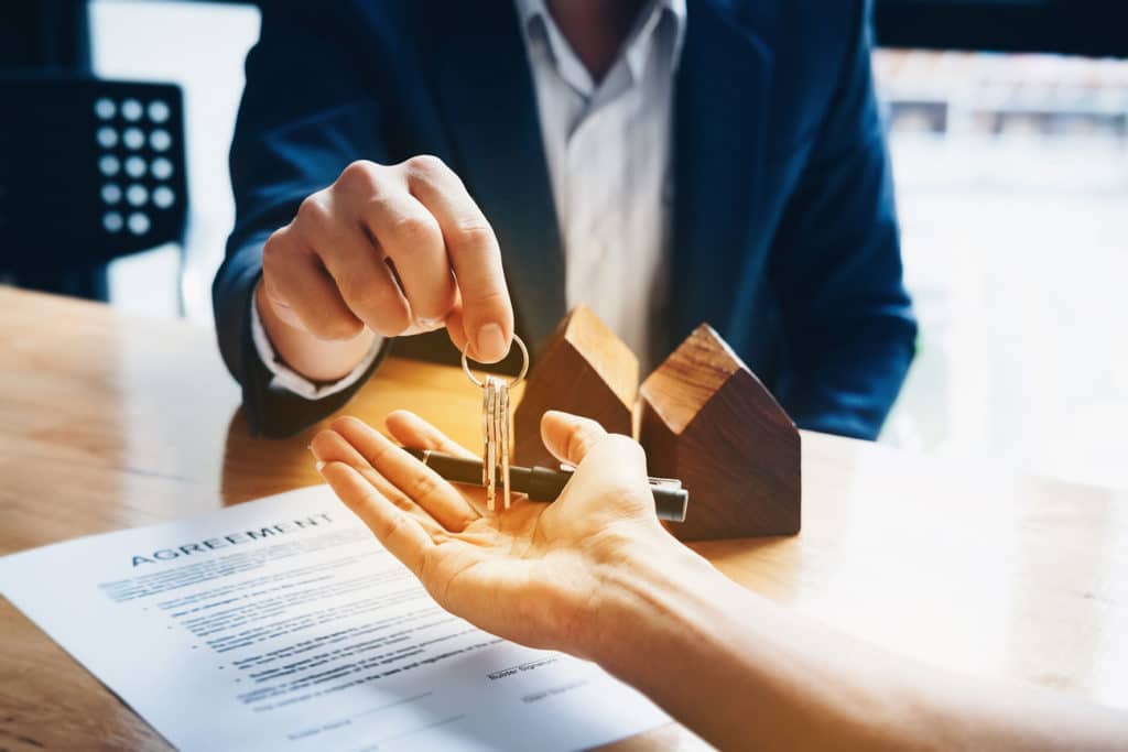 landlord accountant